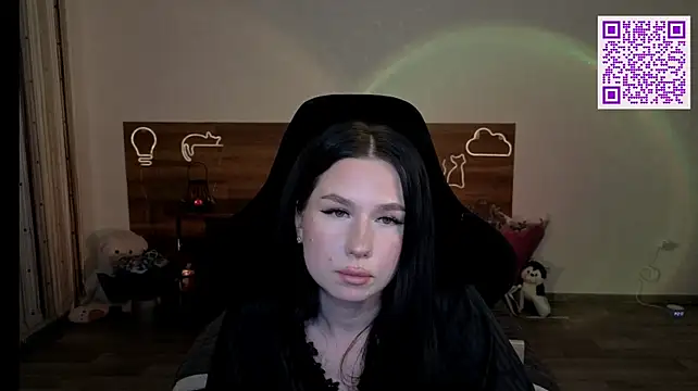 Chat +18 de luna_noir_228 ao vivo