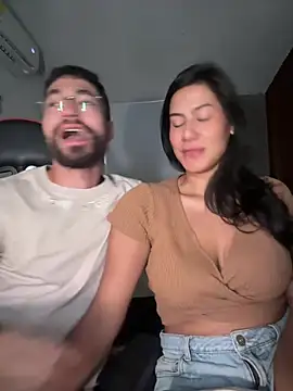 Two_Shades Show in webcam