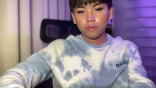 QueenOfPain19 网络视讯表演