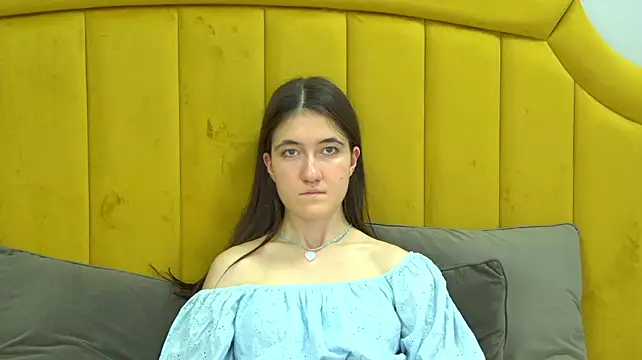 AprilWulkings Show in webcam