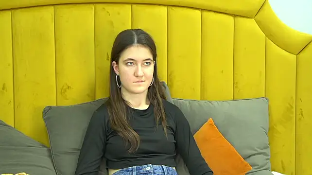 AprilWulkings' Live XXX Chat