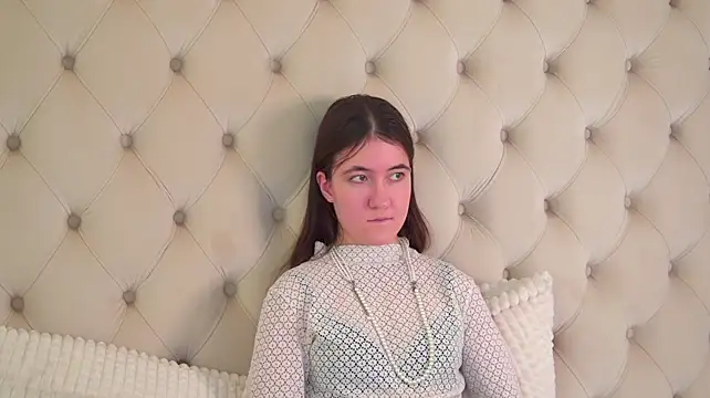 Chat +18 de AprilWulkings ao vivo