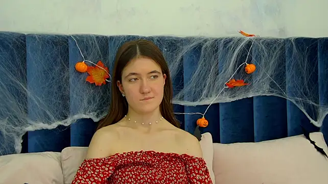 AprilWulkings: онлайн-секс-чат
