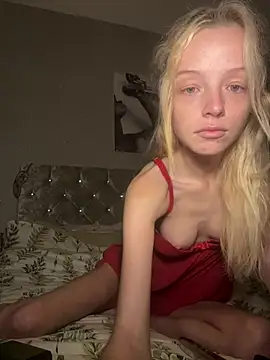 Tiny_Lola26_: вебкам-шоу