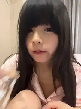 Mimi_1130 Show in webcam