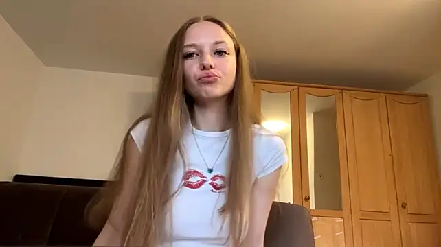 XXX chat uživo modela BeautiAlina666