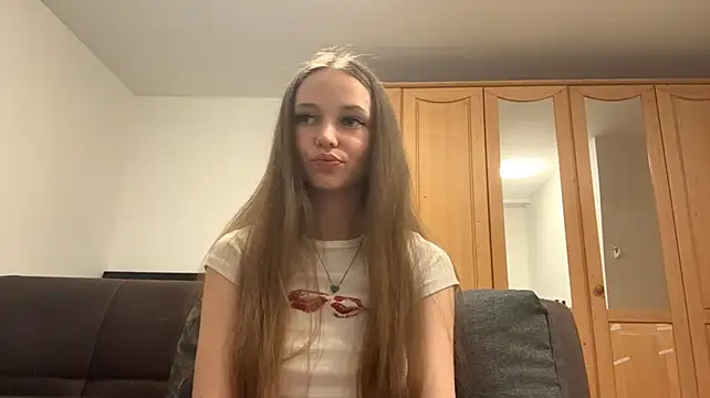 BeautiAlina666 Show in webcam
