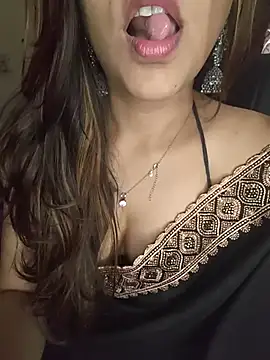Sexy__aaru Chat XXX live