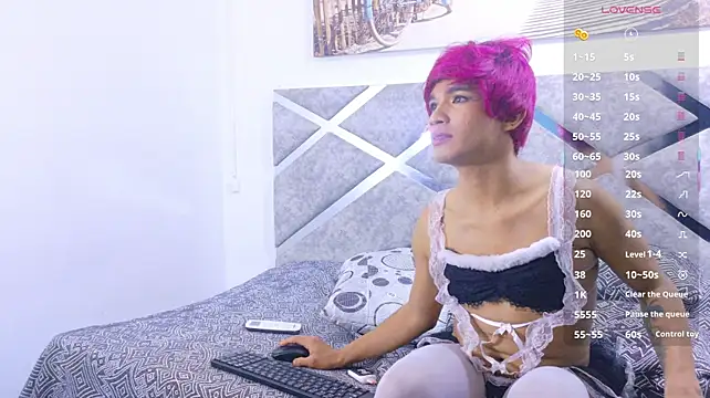 vaiolethx_ Webcam show