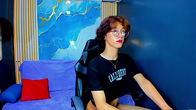 הופעת וובקאם של Jav_Frank