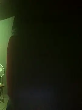 crookeddickbr 网络视讯表演