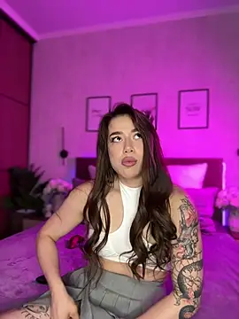 Show de LianaHaven na webcam