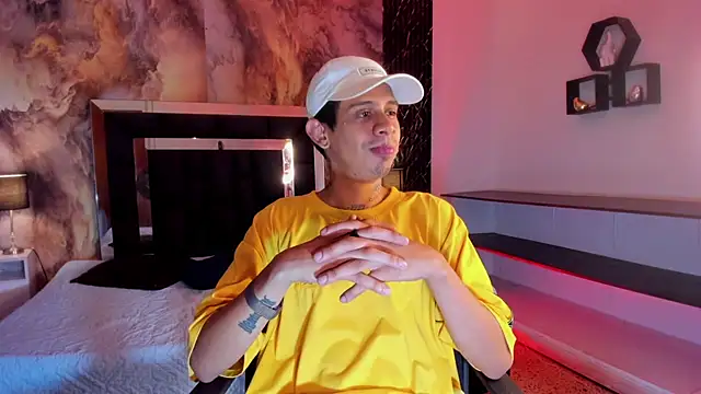 הופעת וובקאם של skyline_ryan