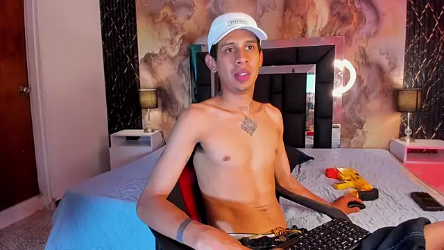skyline_ryan – webcam-show