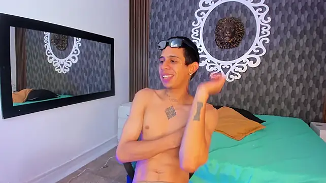 skyline_ryan Webcam-Show