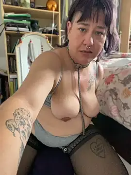 the-buzicycki's Webcam Show