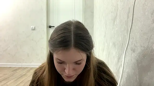 Pokazy przed kamerką – Dellya_Cute