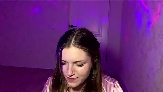 Dellya_Cute Webcam-Show