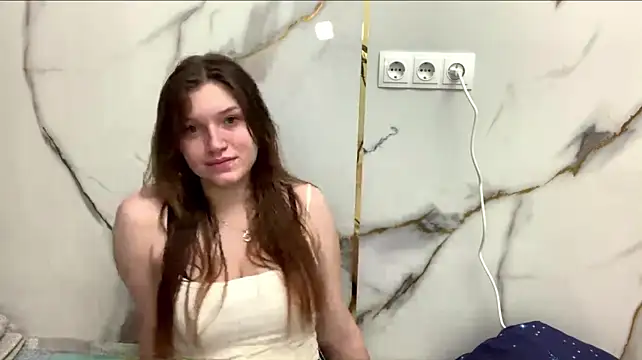 Pokazy przed kamerką – Dellya_Cute