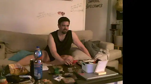 B-A-M-B-I Show in webcam