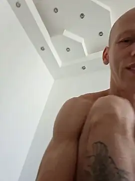 genaroo38 Webcam Show