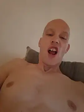 genaroo38 Webcamshow
