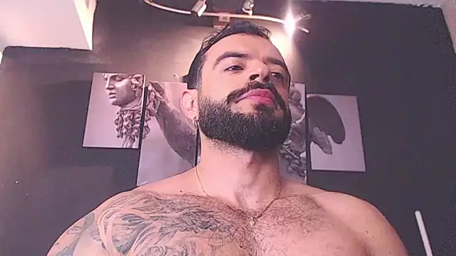 Jess_Allen Show in webcam