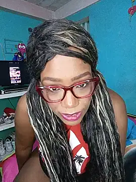 Chat +18 de DulcitaaThic ao vivo