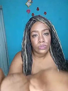 DulcitaaThic Webcamshow