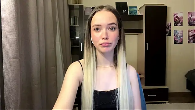 plumwisp's Webcam Show