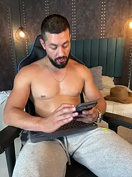 YAFAR_BLAKE Adlı Modelin Web Kamerası Şovu