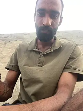 Yo_BlackBeard: διαδικτυακό σόου στην κάμερα