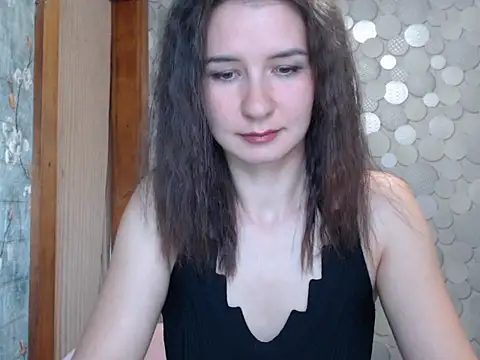 KissiTeam Adlı Modelin Canlı XXX Sohbeti