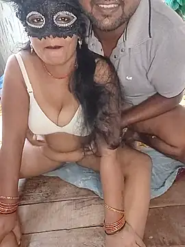 HeyBihariBhabhi Webcam-Show