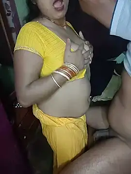 Show de HeyBihariBhabhi na webcam