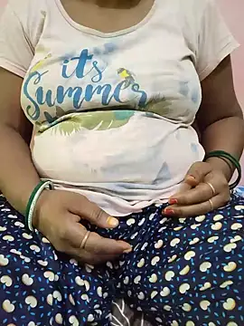 Show de monikahot na webcam
