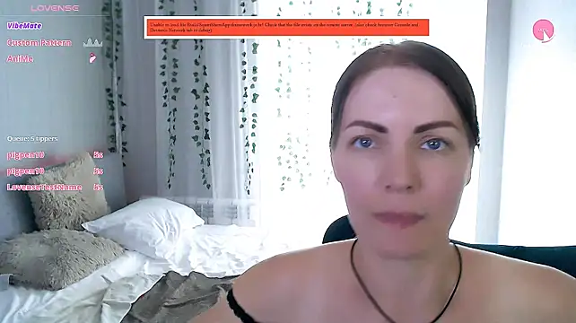 Вебкам-шоу EmmmaLuxe