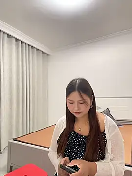 yujian228 网络视讯表演