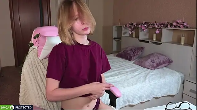 Chat +18 de Tea_bynny ao vivo