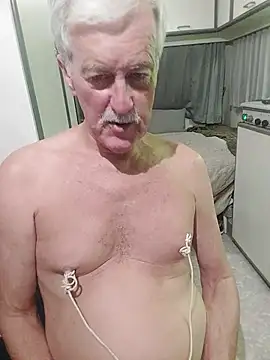 slave4men webcam show