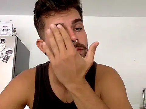 Benistripp webkamerás műsora