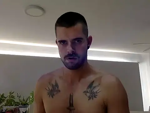 Show modela Benistripp na web-kameri