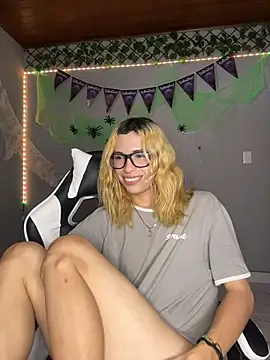 LarryCraft Webcamshow