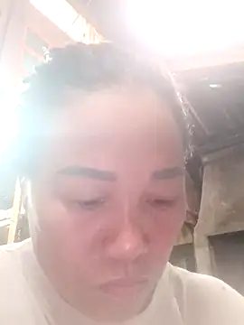 Jsiica_lazzi Pertunjukan Webcam