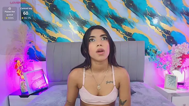 Sofia_Jimenez__ Adlı Modelin Canlı XXX Sohbeti