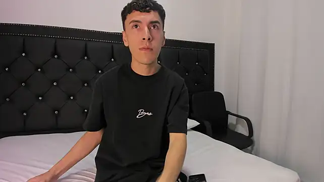 MaxLeons – webcam-show