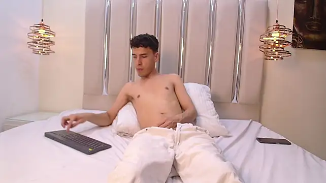 MaxLeons Webcam Show