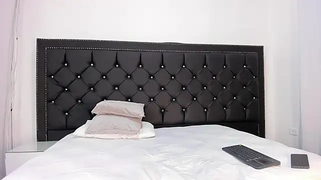 MaxLeons webcam show