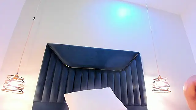 MaxLeons Show in webcam