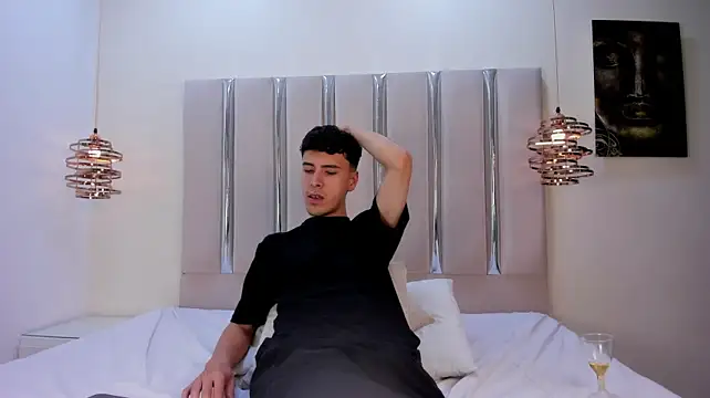 MaxLeons Pertunjukan Webcam